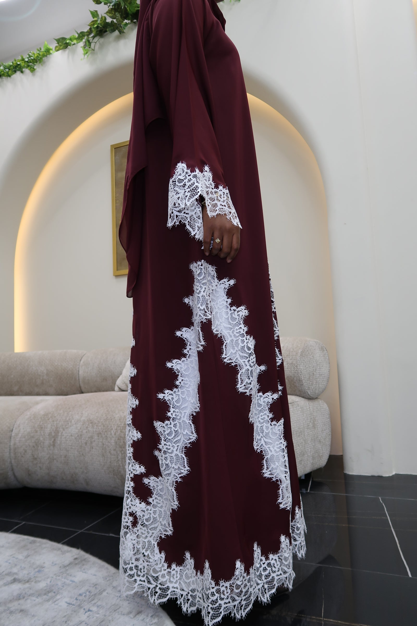 MULBERRY ABAYA WITH WHITE LACE